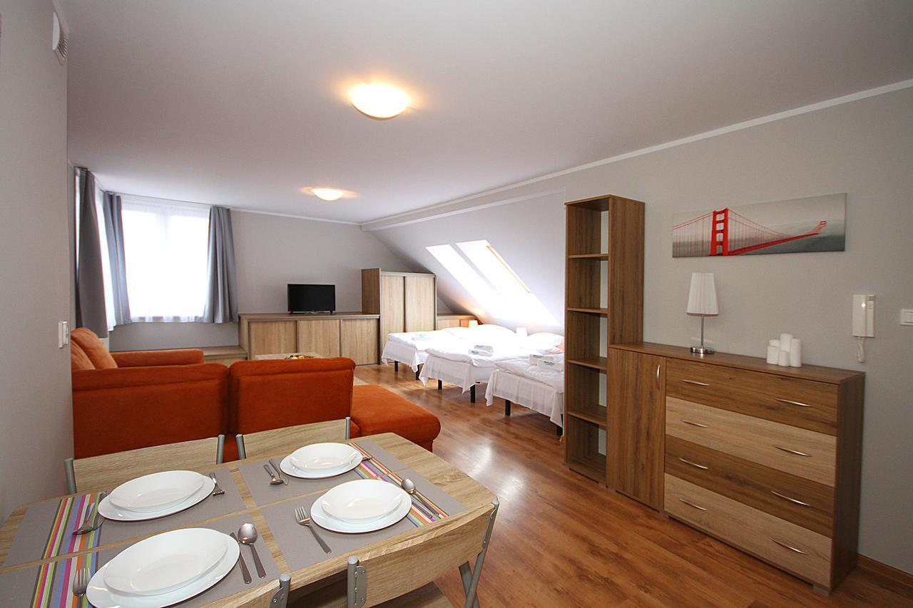 Apartamenty Olsztyn Olsztyn  Exteriör bild